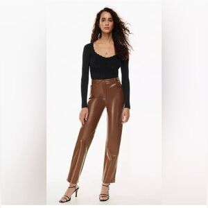 Aritzia Wilfred The Melina™ High-waisted Vegan
Leather pants in Cognac size 0